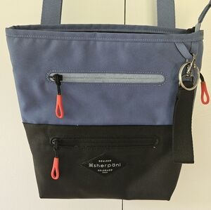 Sherpani Sadie Shoulder Bag